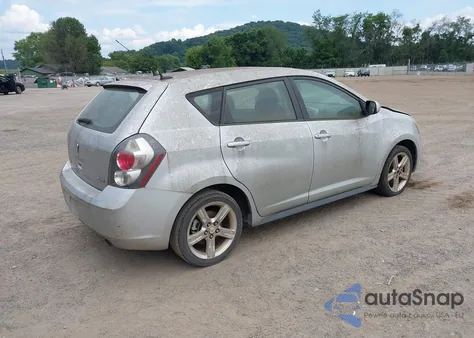 2010 Pontiac Vibe from USA, damaged, VIN 5Y2SP6E05AZ404490